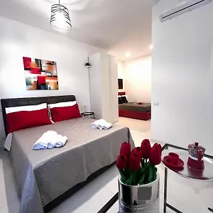  Apartment Roma Airport Sky Italy